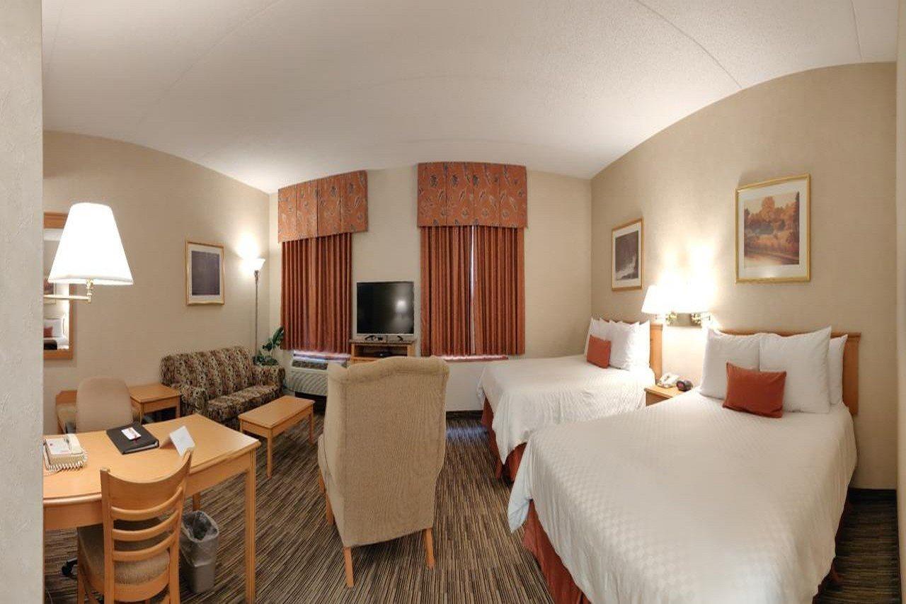 Humphry Inn And Suites 温尼伯 外观 照片