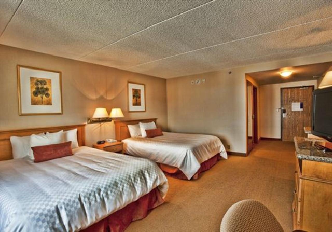 Humphry Inn And Suites 温尼伯 外观 照片