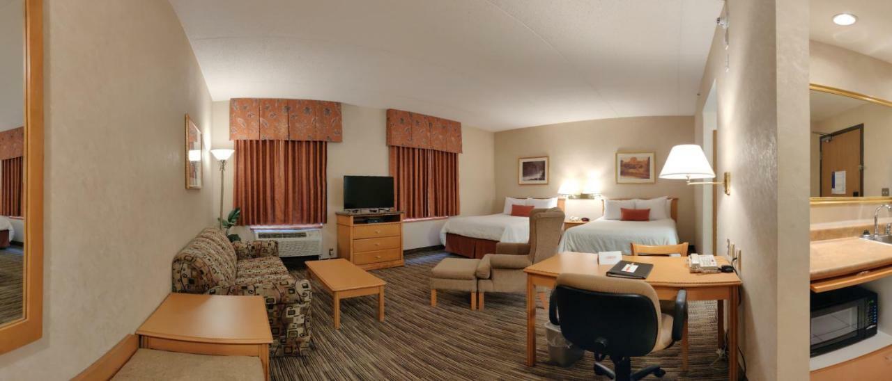 Humphry Inn And Suites 温尼伯 外观 照片