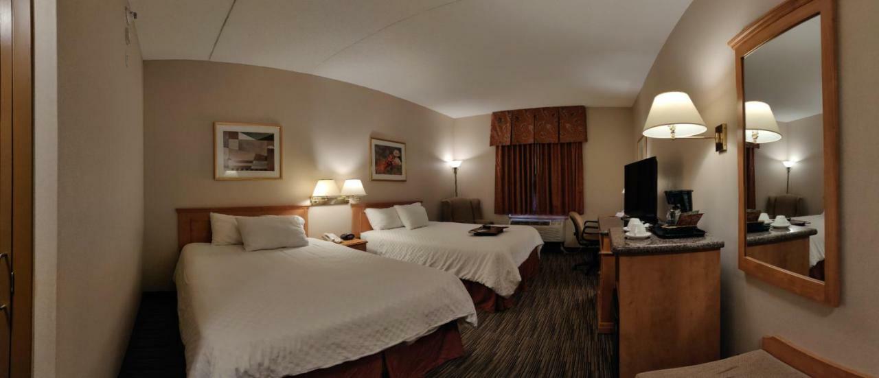 Humphry Inn And Suites 温尼伯 外观 照片